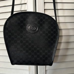 VINTAGE GUCCI MICRO GG BLACK HORSESHOE BANJO BAG
